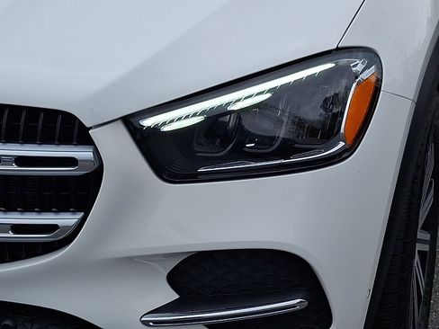 Certified 2026 Mercedes-Benz GLE 350 4MATIC image 9