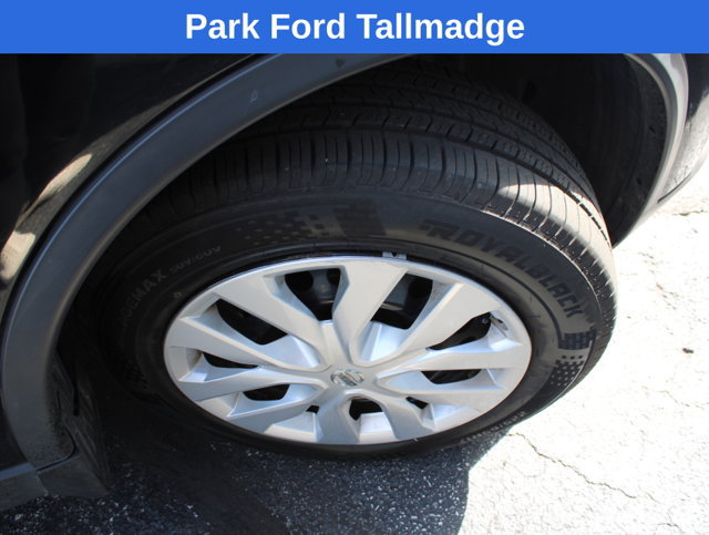 Used 2016 Nissan Rogue S AWD/4WD image 26