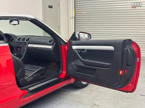 Used 2006 Audi S4 Cabriolet image 19