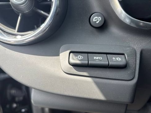 Used 2018 Chevrolet Camaro ZL1 RWD image 15