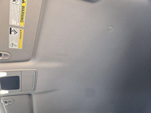 Used 2024 Honda Pilot EX-L image 19