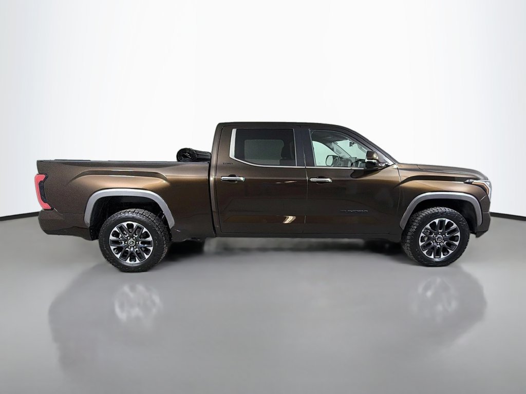 Used 2024 Toyota Tundra Limited AWD/4WD image 5