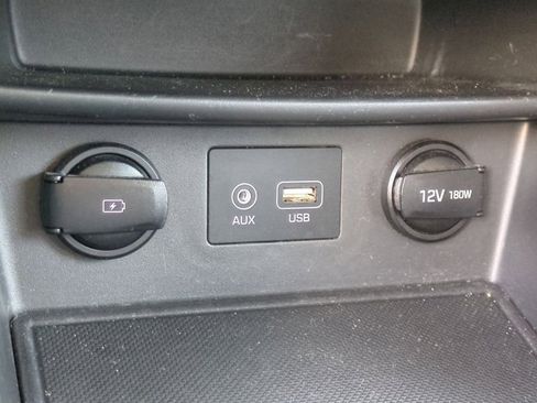 Used 2019 Hyundai Kona SEL image 22