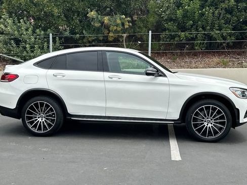 Used 2021 Mercedes-Benz GLC 300 4MATIC Coupe image 6