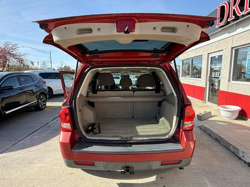 Used 2010 MAZDA Tribute s Grand Touring image 15