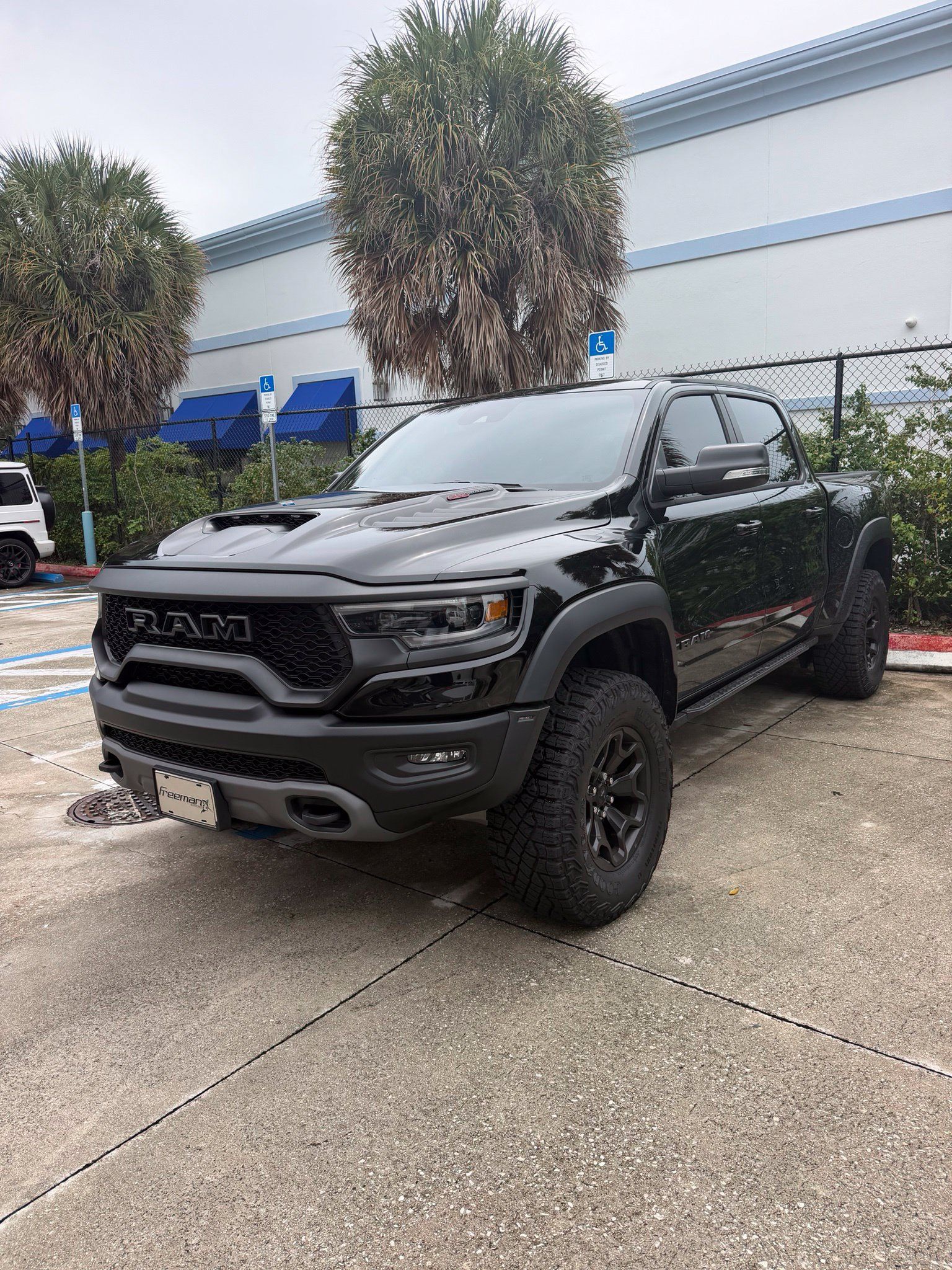 Used 2022 RAM 1500 TRX w/ TRX Level 1 Equipment Group AWD/4WD image 1