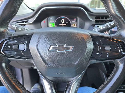 Used 2022 Chevrolet Bolt EUV Premier image 10
