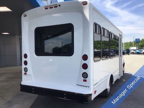 Used 2022 Mercedes-Benz Sprinter 3500 image 6