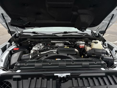 Used 2023 GMC Sierra 3500 Denali w/ Denali Ultimate Package image 31