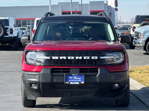 Certified 2025 Ford Bronco Sport Outer Banks w/ Outer Banks Tech Package+ image 10