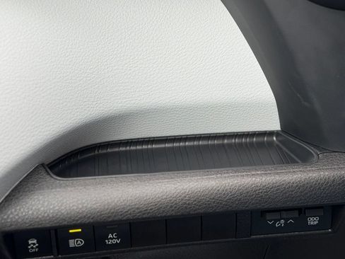 Certified 2025 Toyota Sienna XLE w/ XLE Plus Package AWD/4WD image 27