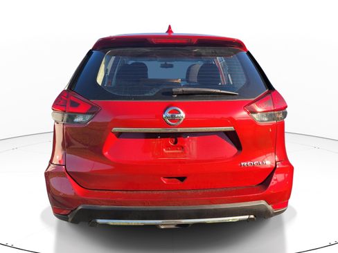 Used 2017 Nissan Rogue S FWD image 5