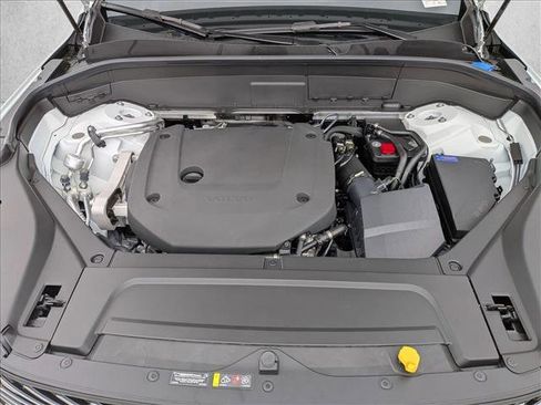 New 2026 Volvo XC90 B6 Plus image 19