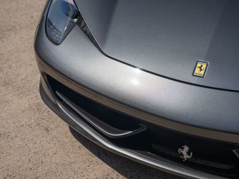 Used 2015 Ferrari 458 Italia Coupe RWD image 10