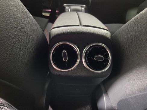 Used 2023 Mercedes-Benz CLA 35 AMG 4MATIC w/ Exterior Lighting Package image 27