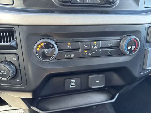 Used 2021 Ford F150 XLT image 18