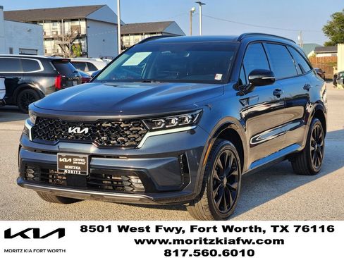 Certified 2023 Kia Sorento SX AWD/4WD image 3