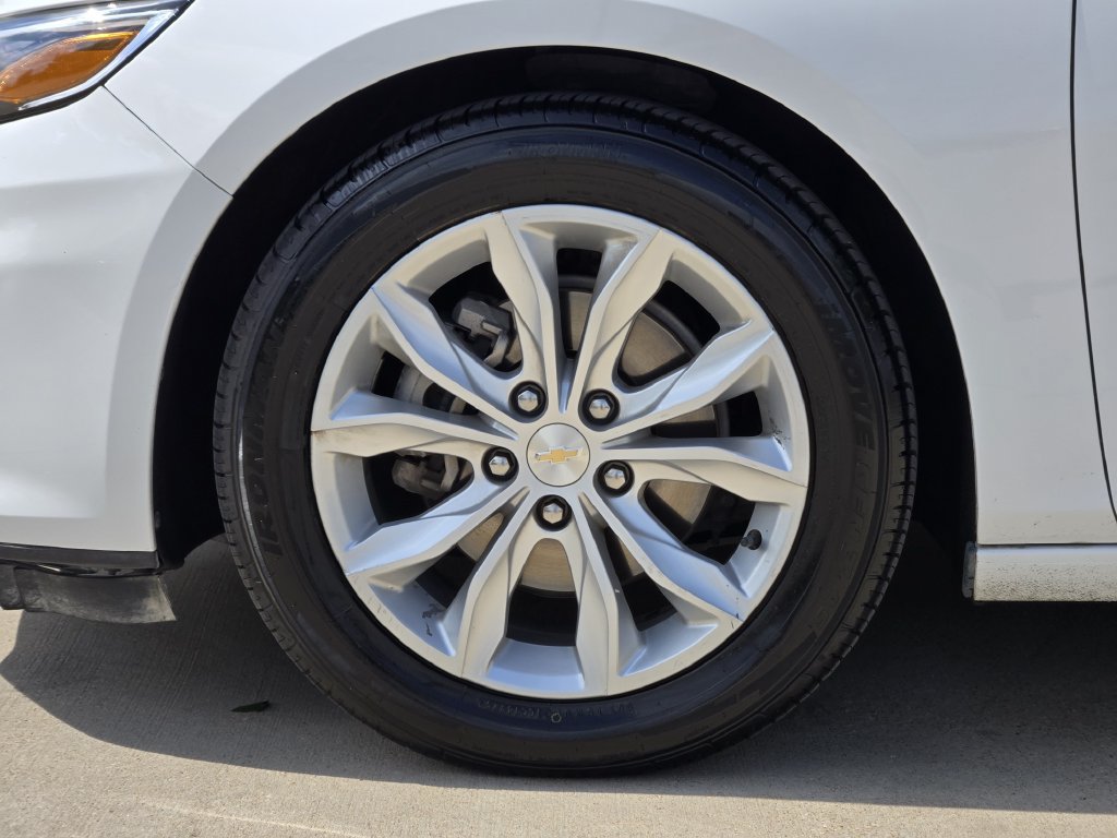 Used 2024 Chevrolet Malibu LT FWD image 20