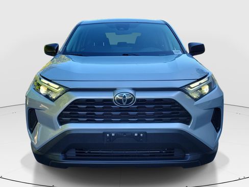 Used 2023 Toyota RAV4 LE image 2