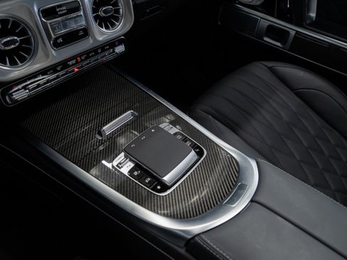 Used 2025 Mercedes-Benz G 63 AMG 4MATIC image 24
