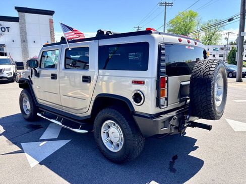 Used 2004 HUMMER H2 w/ Preferred Equipment Group AWD/4WD image 4