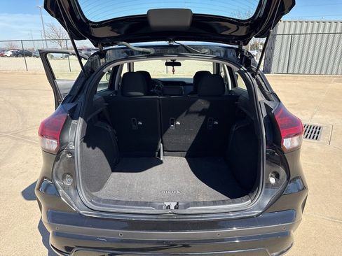Certified 2024 Nissan Kicks S image 13