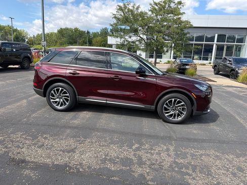 Used 2021 Lincoln Corsair AWD w/ Equipment Group 101A image 20
