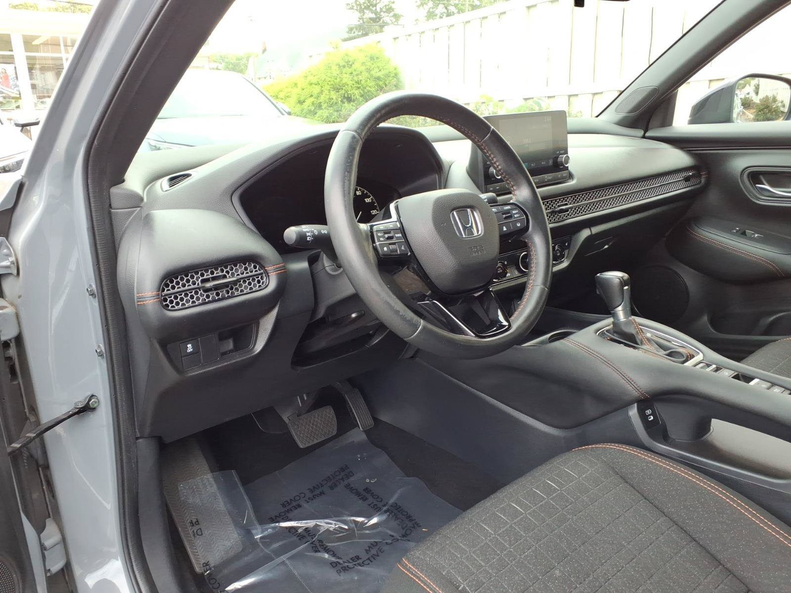 Certified 2024 Honda HR-V Sport image 17