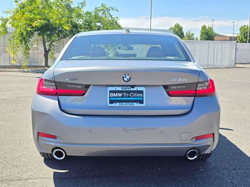 Certified 2023 BMW 330i xDrive Sedan w/ Premium Package AWD/4WD image 5