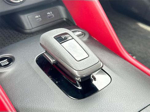 Used 2024 Nissan Z Performance w/ Floor Mat Package image 18