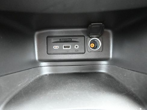 Used 2024 Chevrolet Equinox RS image 21