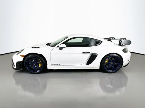 Used 2025 Porsche 718 Cayman GT4 RS image 2