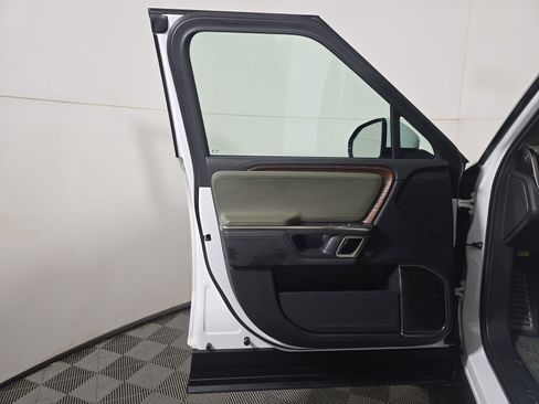 Used 2023 Rivian R1S Adventure image 16