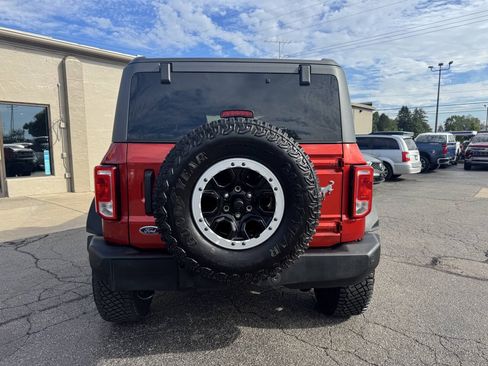 Used 2024 Ford Bronco Big Bend w/ Sasquatch Package AWD/4WD image 3