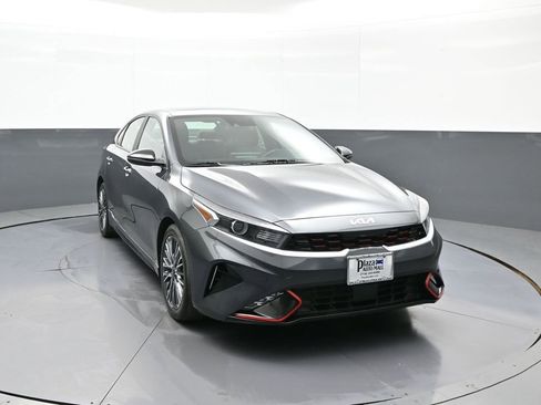 Certified 2024 Kia Forte GT-Line w/ GT-Line Premium Package FWD image 3