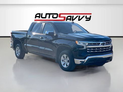 Used 2022 Chevrolet Silverado 1500 LT RWD image 1