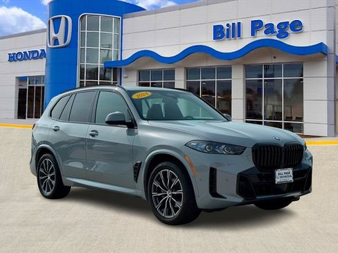 Used 2024 BMW X5 xDrive40i w/ M Sport Package AWD/4WD image 1