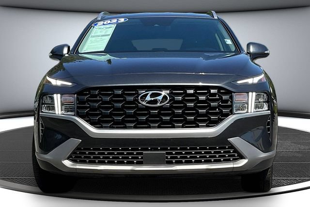 Used 2023 Hyundai Santa Fe SEL FWD image 2