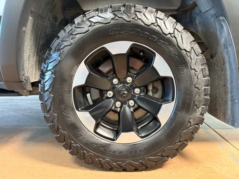 Used 2020 RAM 1500 Rebel w/ Rebel Level 2 Equipment Group AWD/4WD image 10
