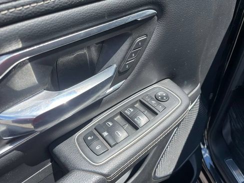 Used 2021 RAM 1500 Laramie AWD/4WD image 12