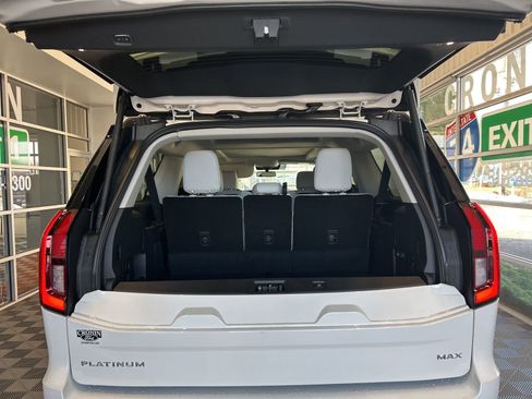 New 2025 Ford Expedition Max Platinum w/ Driver's Package image 11