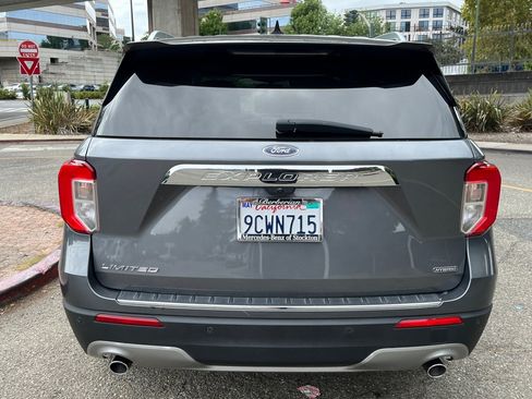 Used 2021 Ford Explorer Limited w/ Hybrid Equipment Group 310A RWD image 5
