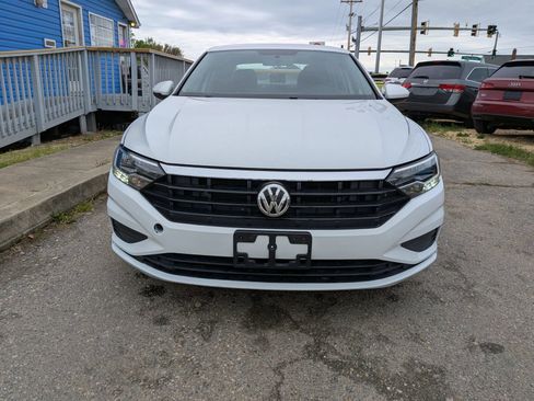 Used 2019 Volkswagen Jetta S w/ Driver Assistance Package FWD image 9