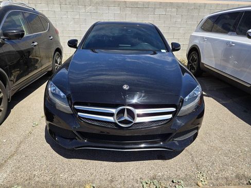 Used 2018 Mercedes-Benz C 300 Sedan image 5