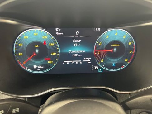 Used 2021 Mercedes-Benz GLC 300 4MATIC image 17