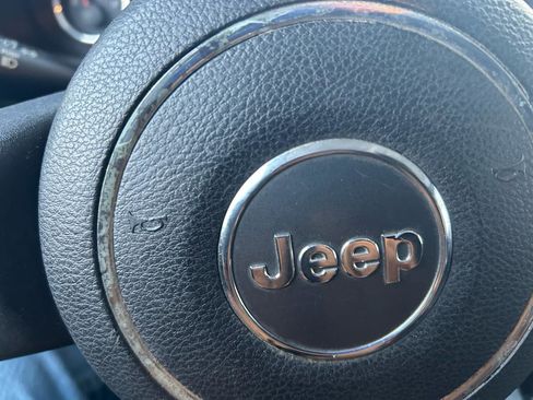 Used 2011 Jeep Wrangler Unlimited Sport w/ Dual Top Group image 20