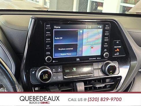 Used 2021 Toyota Highlander XSE FWD image 18