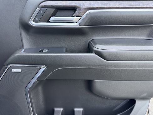 Certified 2023 Chevrolet Silverado 1500 LTZ w/ LTZ Premium Package image 22