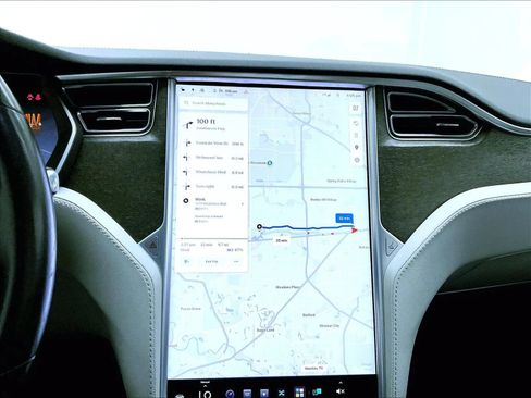 Used 2014 Tesla Model S P85 RWD image 24