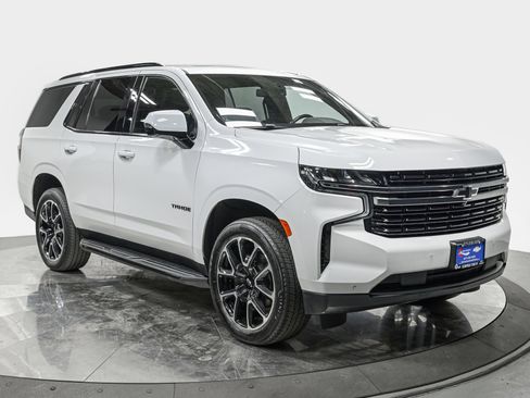 Used 2021 Chevrolet Tahoe RST w/ Luxury Package AWD/4WD image 9